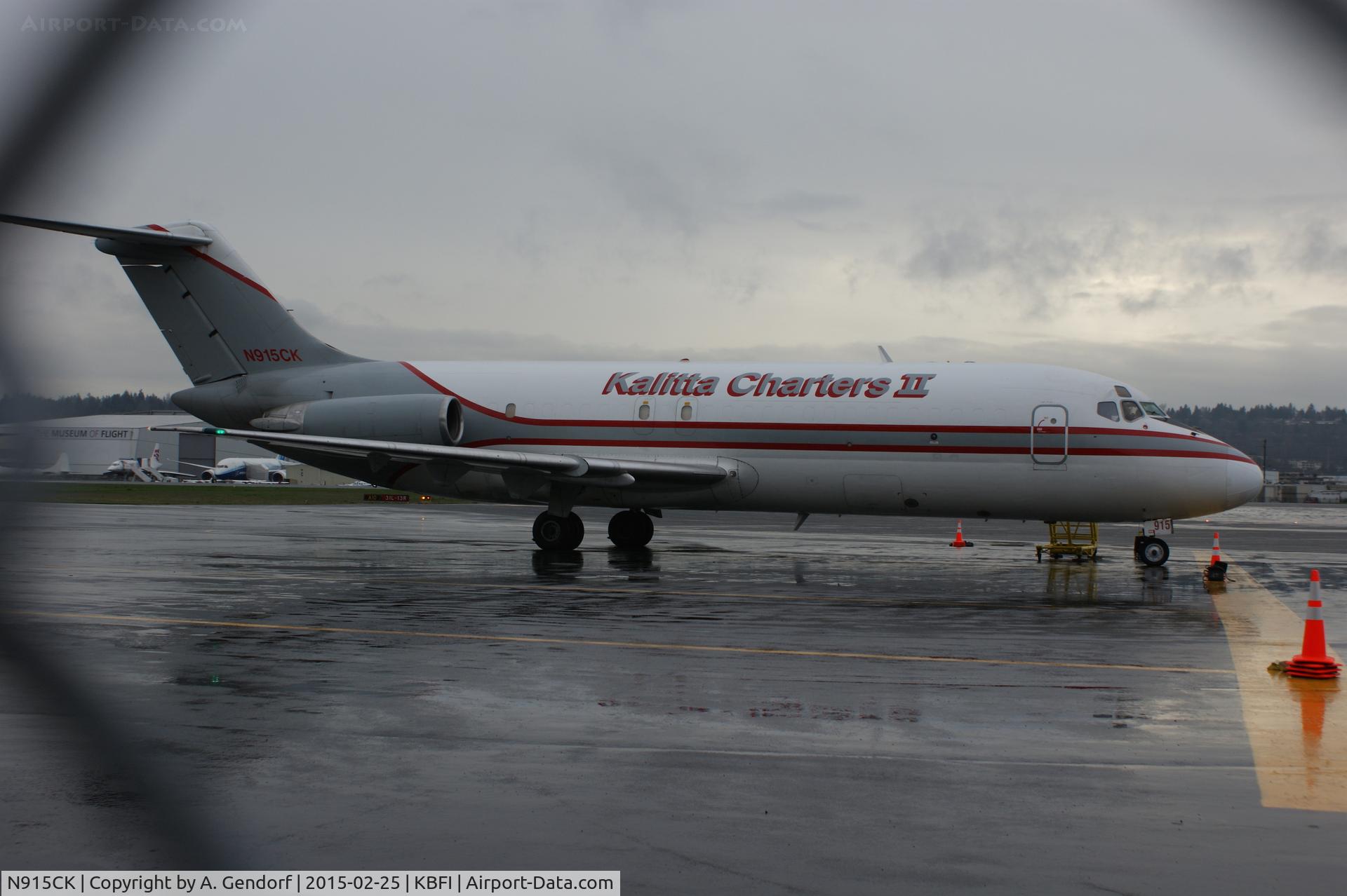 N915CK, 1967 Douglas DC-9-15F C/N 47086, Kalitta Charters II, is here on the ramp at Seattle - Boeing Field(KBFI)
**Sorry for the piece of fence on the left side of the picture**