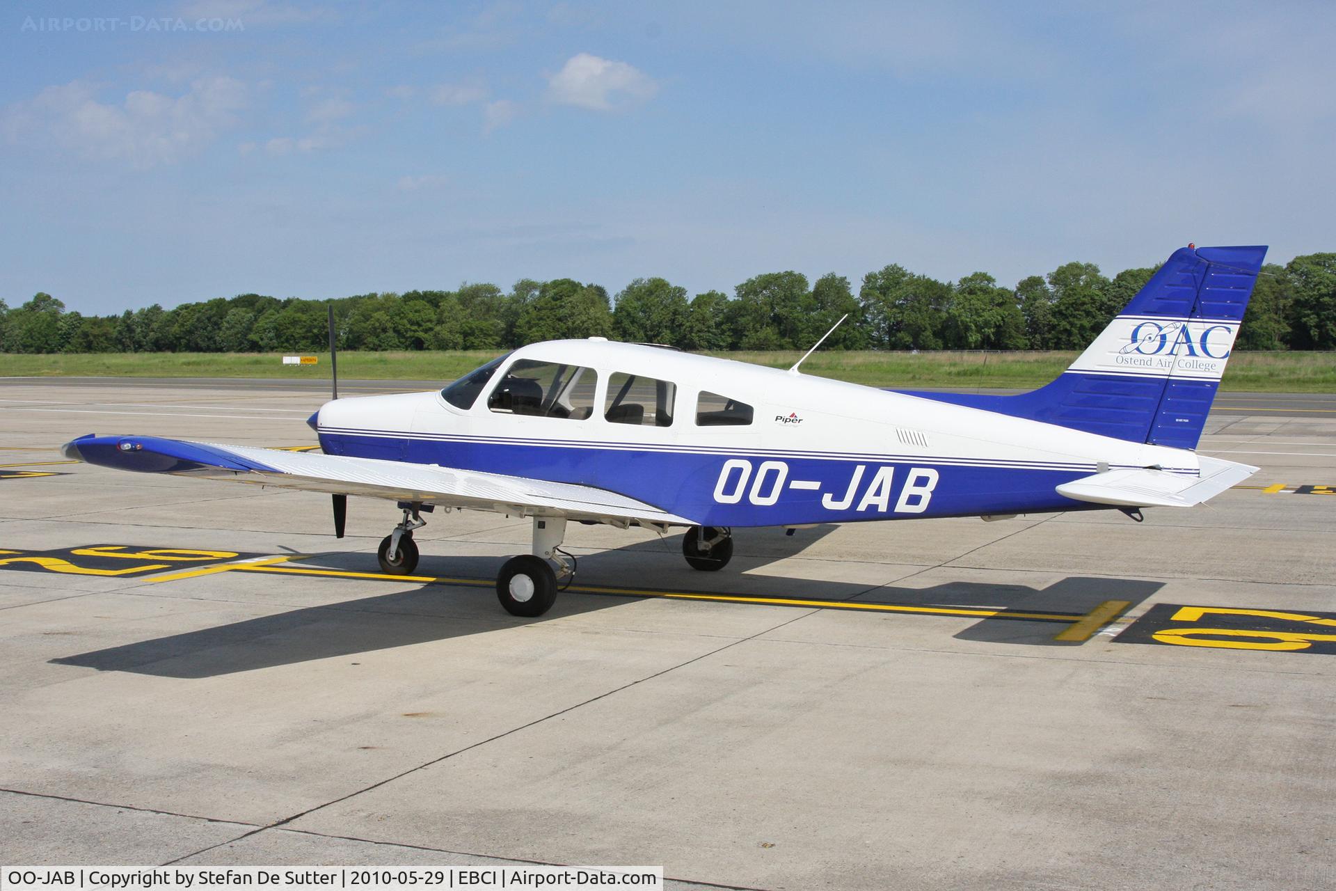 OO-JAB, 2006 Piper PA-28-161 C/N 2842275, On a visit from EBOS.