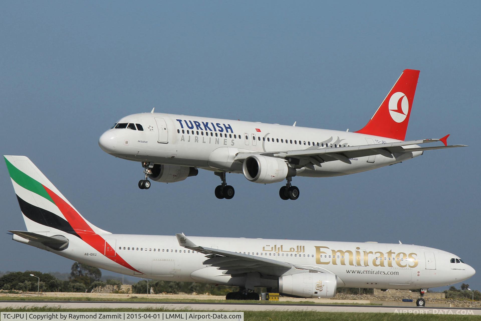 TC-JPU, 2009 Airbus A320-214 C/N 3896, A320 TC-JPU Turkish Airlines