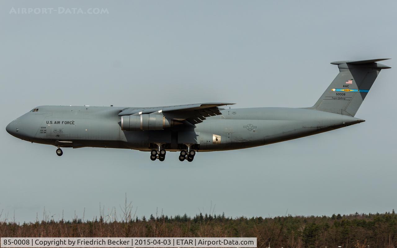 85-0008, 1986 Lockheed C-5B Galaxy C/N 500-0094, on final RW26