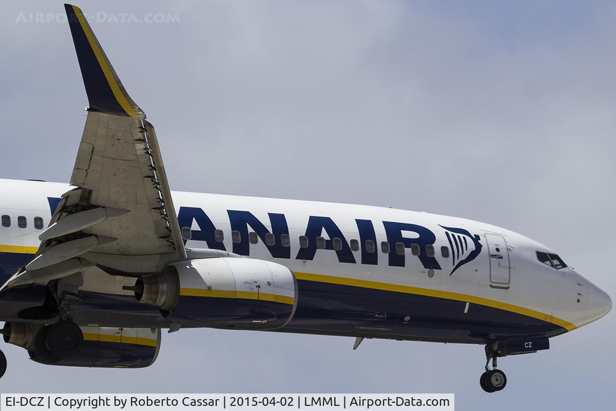 EI-DCZ, 2004 Boeing 737-8AS C/N 33815, Runway 31
