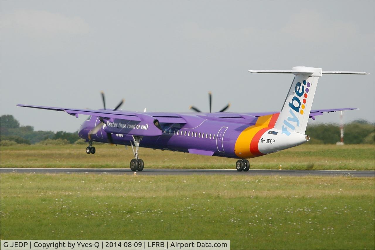 G-JEDP, 2003 De Havilland Canada DHC-8-402Q Dash 8 C/N 4085, De Havilland Canada DHC-8-402Q Dash 8, Landing rwy 25L, Brest-Bretagne airport (LFRB-BES)