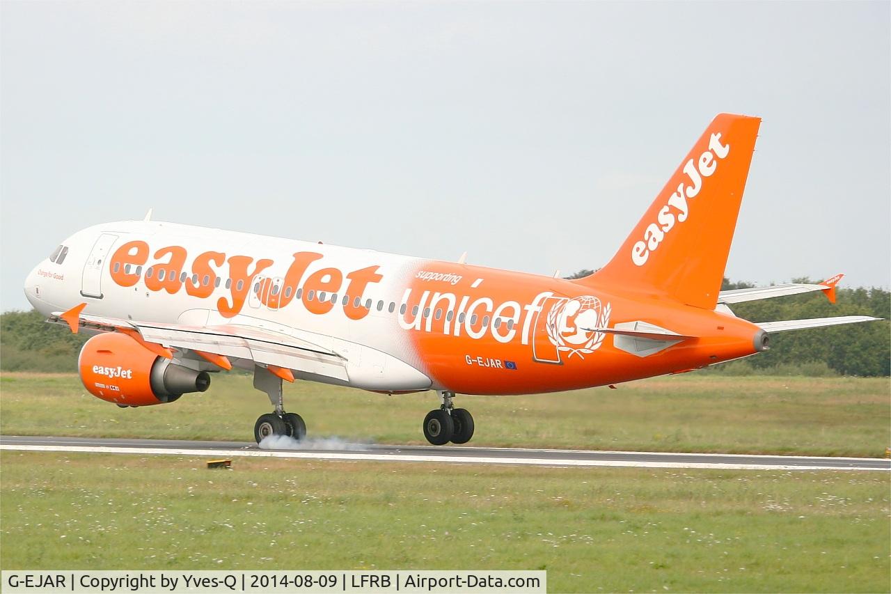 G-EJAR, 2005 Airbus A319-111 C/N 2412, Airbus A319-111, Landing rwy 25L, Brest-Bretagne airport (LFRB-BES)