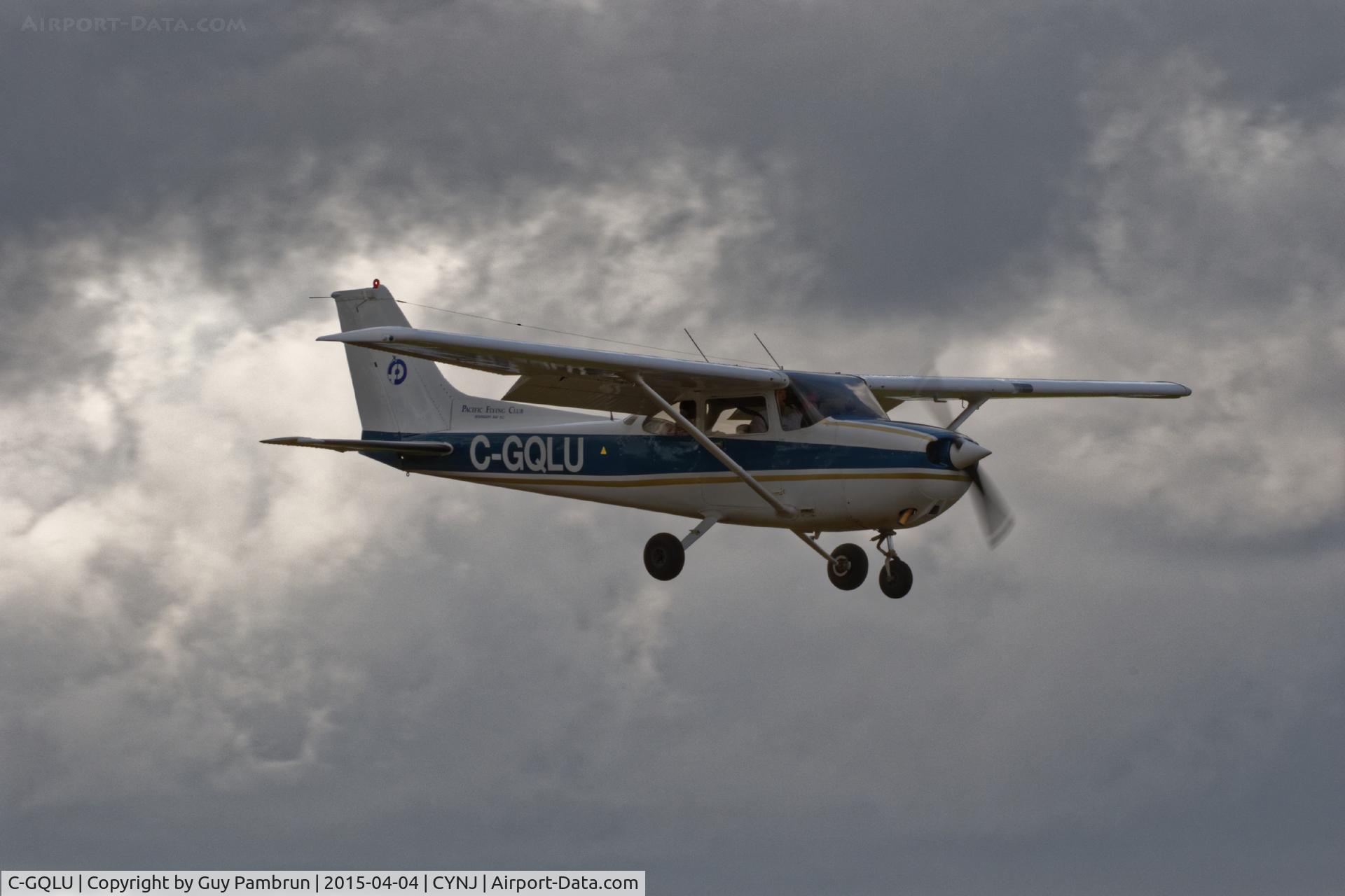 C-GQLU, 1982 Cessna 172P C/N 17275684, Landing