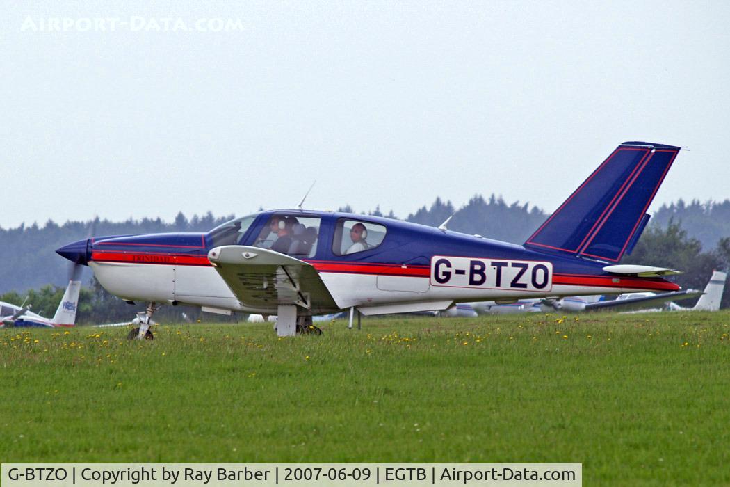 G-BTZO, 1992 Socata TB-20 Trinidad C/N 1409, Socata TB-20 Trinidad [1409] Booker~G 09/06/2007