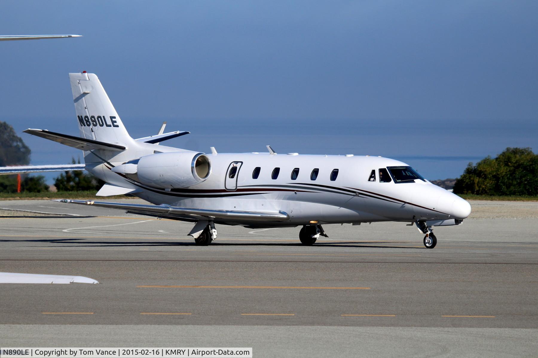 N890LE, 2006 Cessna 560XL C/N 560-5628, N890LE rolling to the 28 Runway after leaving the Monterey Jet Center. This was the Monday after the 2015 AT&T ProAm Golf Tournament.