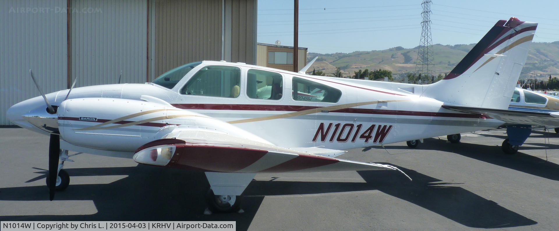 N1014W, 1973 Beech E-55 Baron C/N TE-906, A beautiful 1973 Baron 55 sitting in front of the Lafferty Aircraft Sales hangar waiting to be sold.