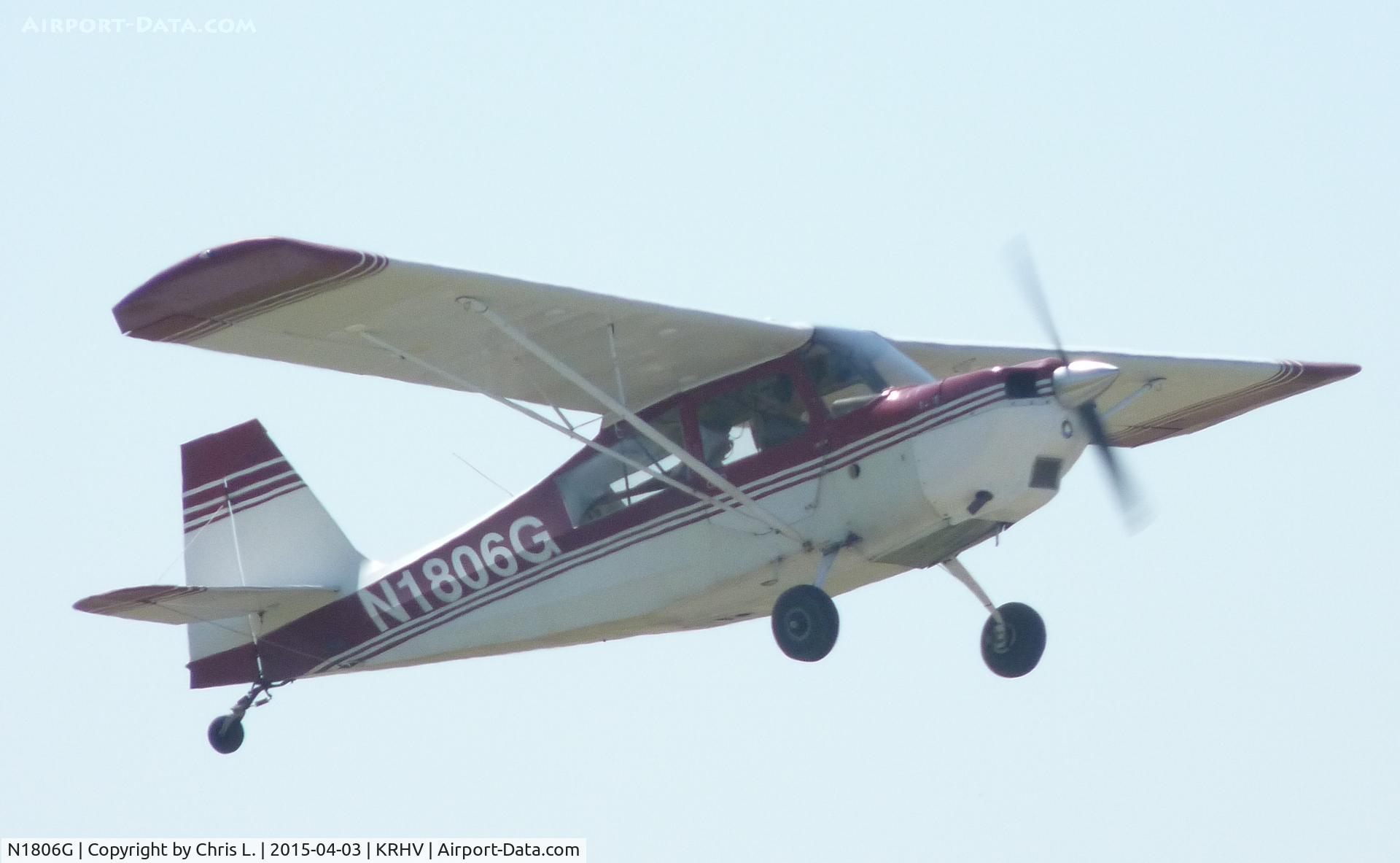 N1806G, 1968 Champion 7ECA Citabria C/N 573, A local 1968 Decathalon taking off on runway 31R at Reid Hillview.