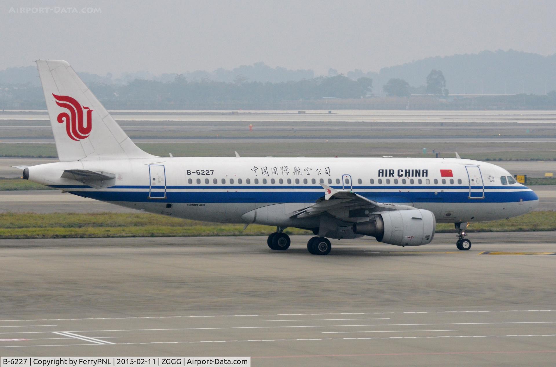 B-6227, 2006 Airbus A319-115 C/N 2847, Air China A319 taxying out