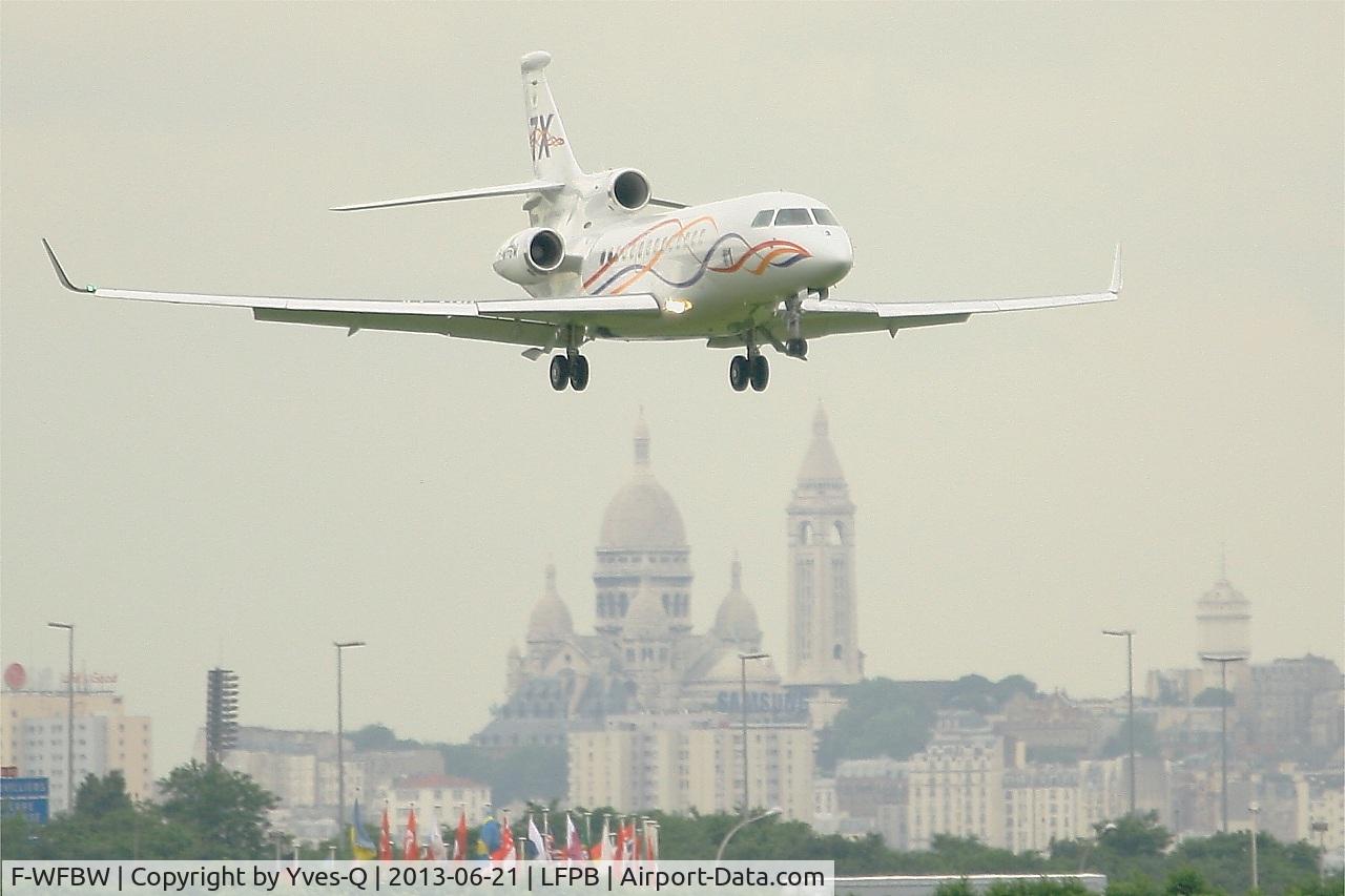 F-WFBW, 2005 Dassault Falcon 7X C/N 001, Dassault Falcon 7X, On final rwy 03, Paris-Le Bourget (LFPB-LBG) Air Show 2013