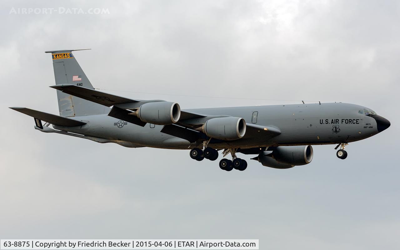 63-8875, 1963 Boeing KC-135R Stratotanker C/N 18723, on final RW08