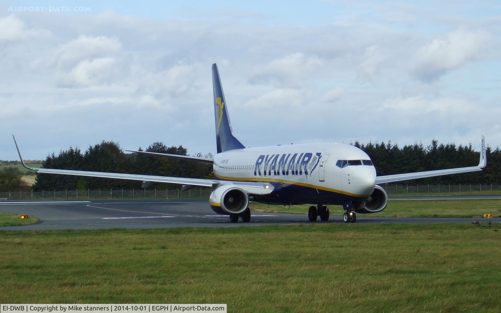EI-DWB, 2007 Boeing 737-8AS C/N 36075, 