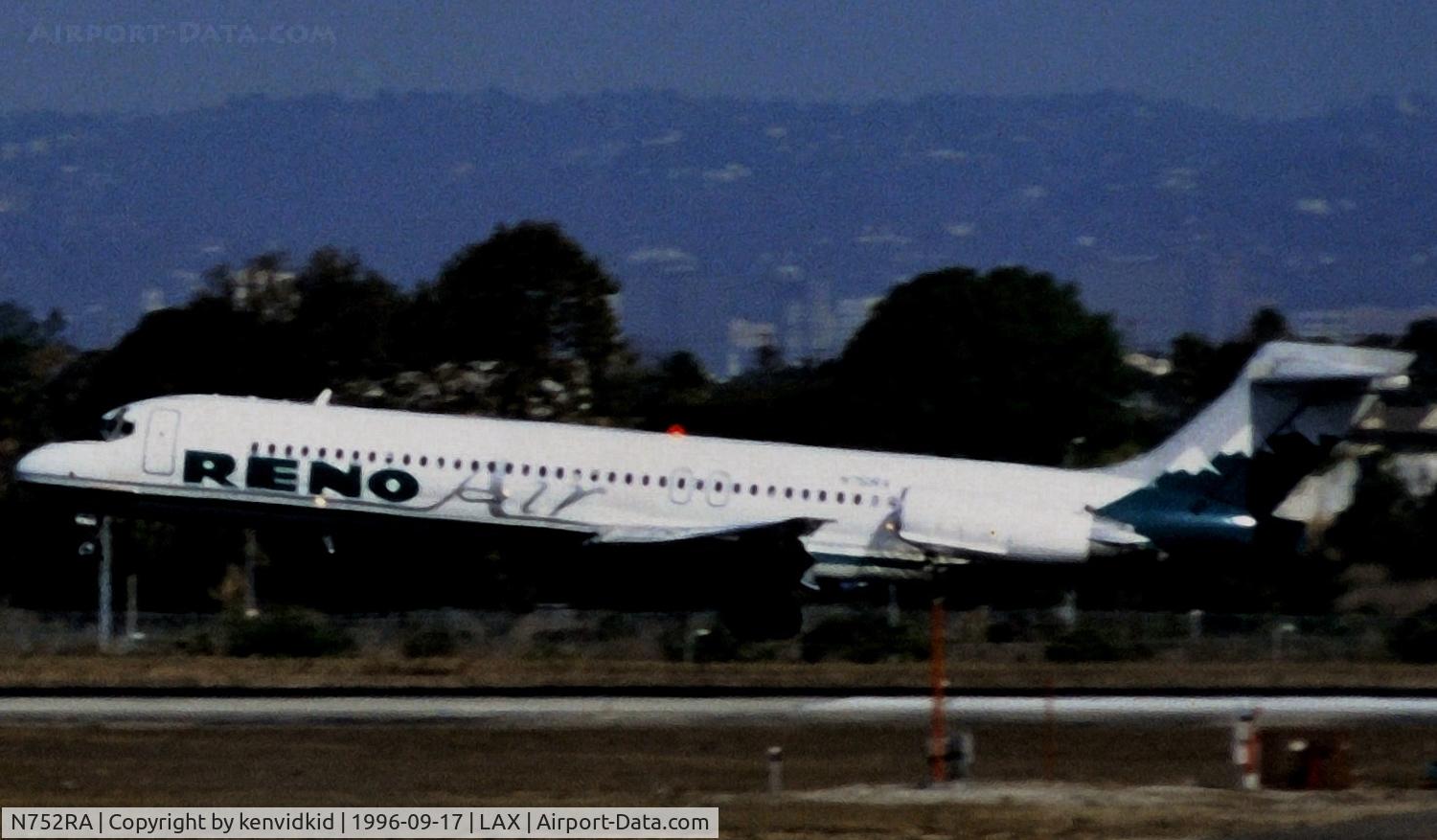 N752RA, 1989 McDonnell Douglas MD-87 (DC-9-87) C/N 49780, Copied from slide