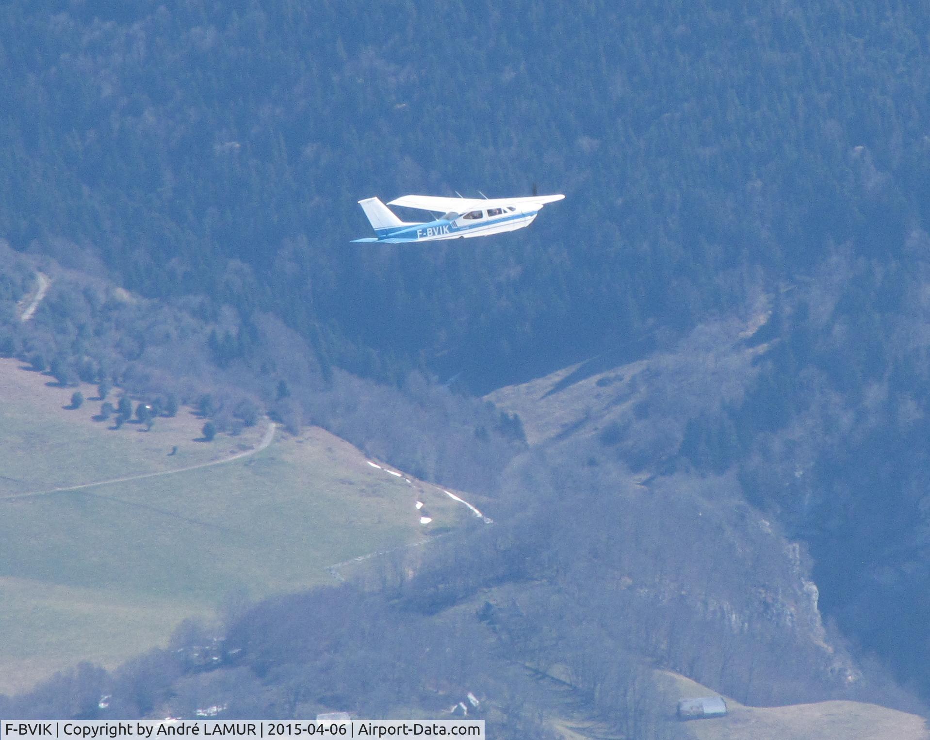 F-BVIK, Reims F177RG Cardinal RG C/N 0103, depuis l'observatoire du Pic du Midi de Bigorre