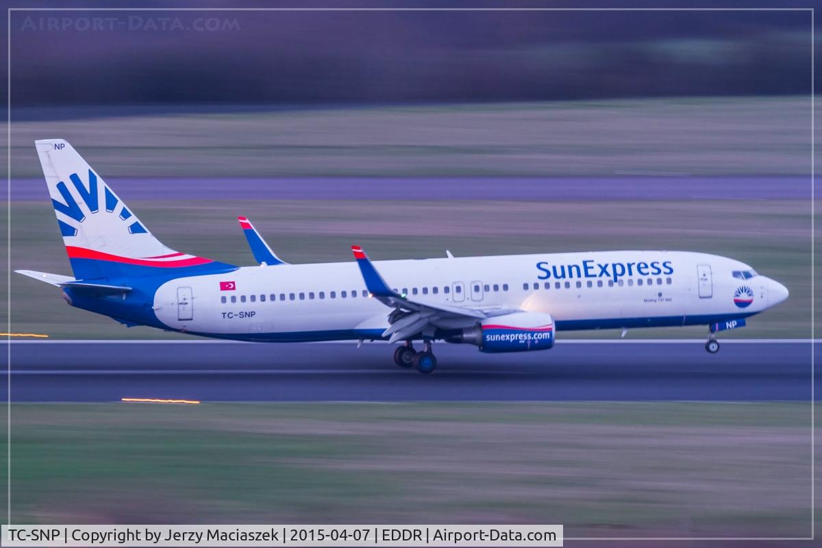TC-SNP, 2010 Boeing 737-8HC C/N 40777, Boeing 737-8HC