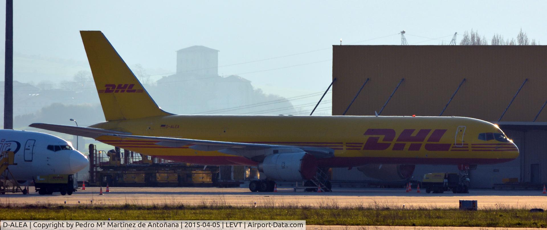 D-ALEA, 1982 Boeing 757-236 C/N 22172, Foronda Vitoria-Gasteiz - España