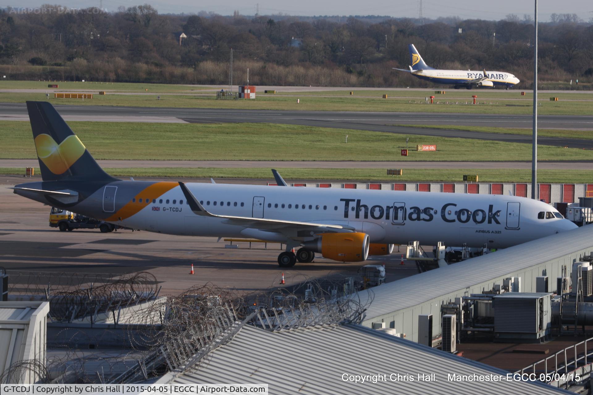 G-TCDJ, 2015 Airbus A321-211 C/N 6526, Thomas Cook