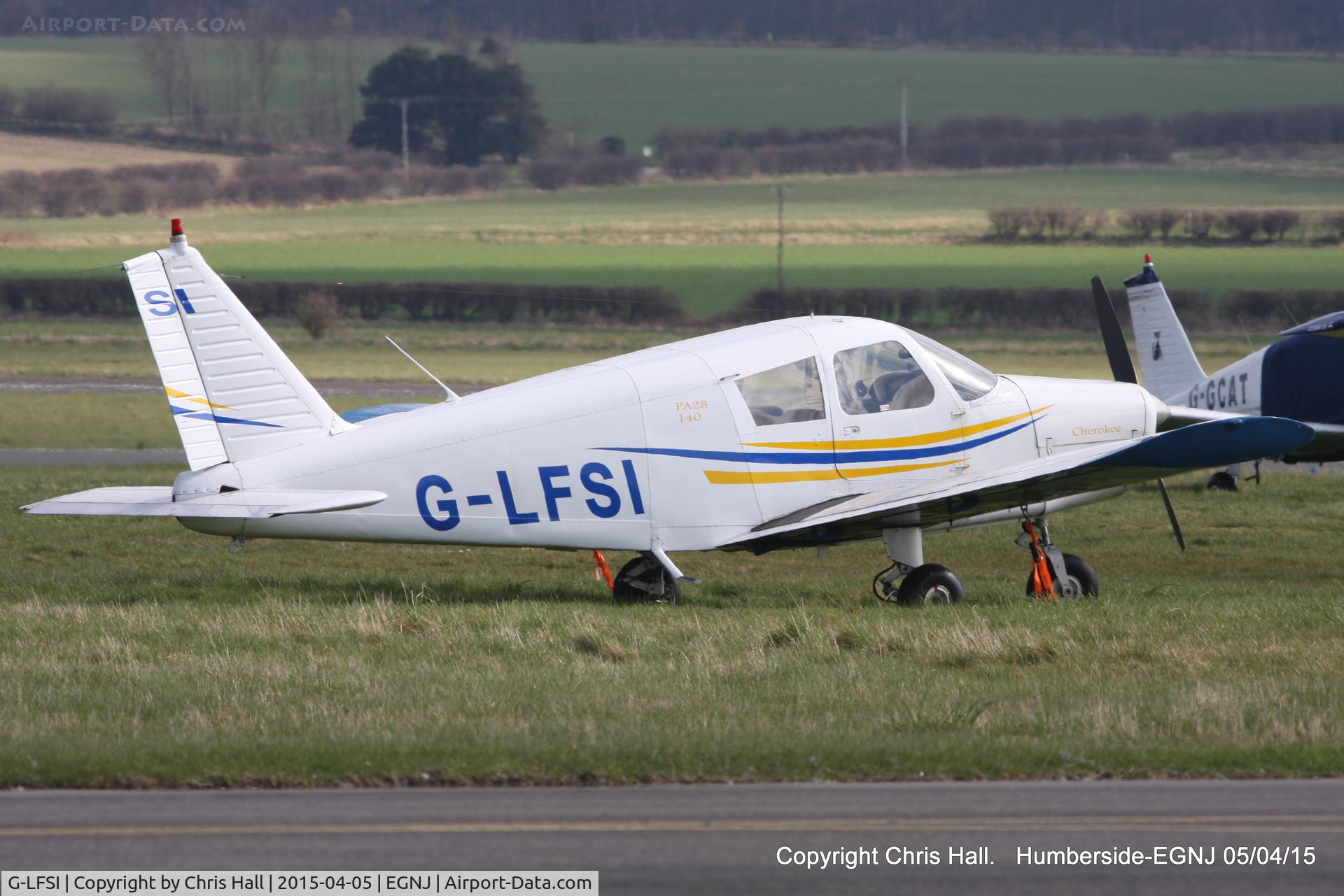 G-LFSI, 1970 Piper PA-28-140 Cherokee C/N 28-26850, Privately owned