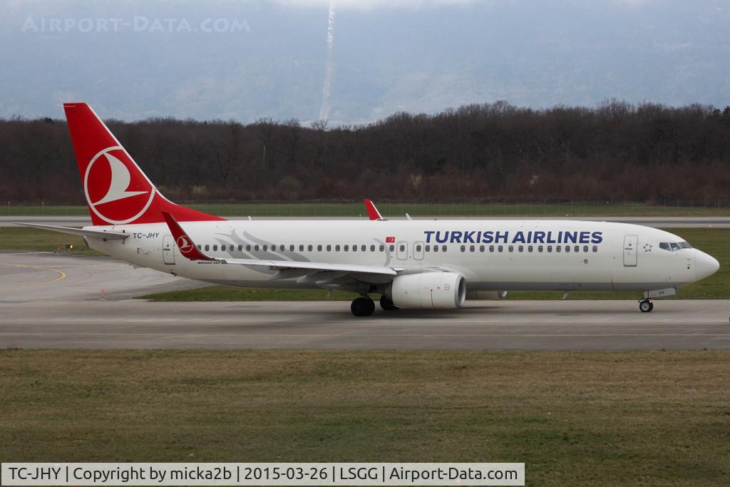 TC-JHY, 2014 Boeing 737-8F2 C/N 42003, Taxiing