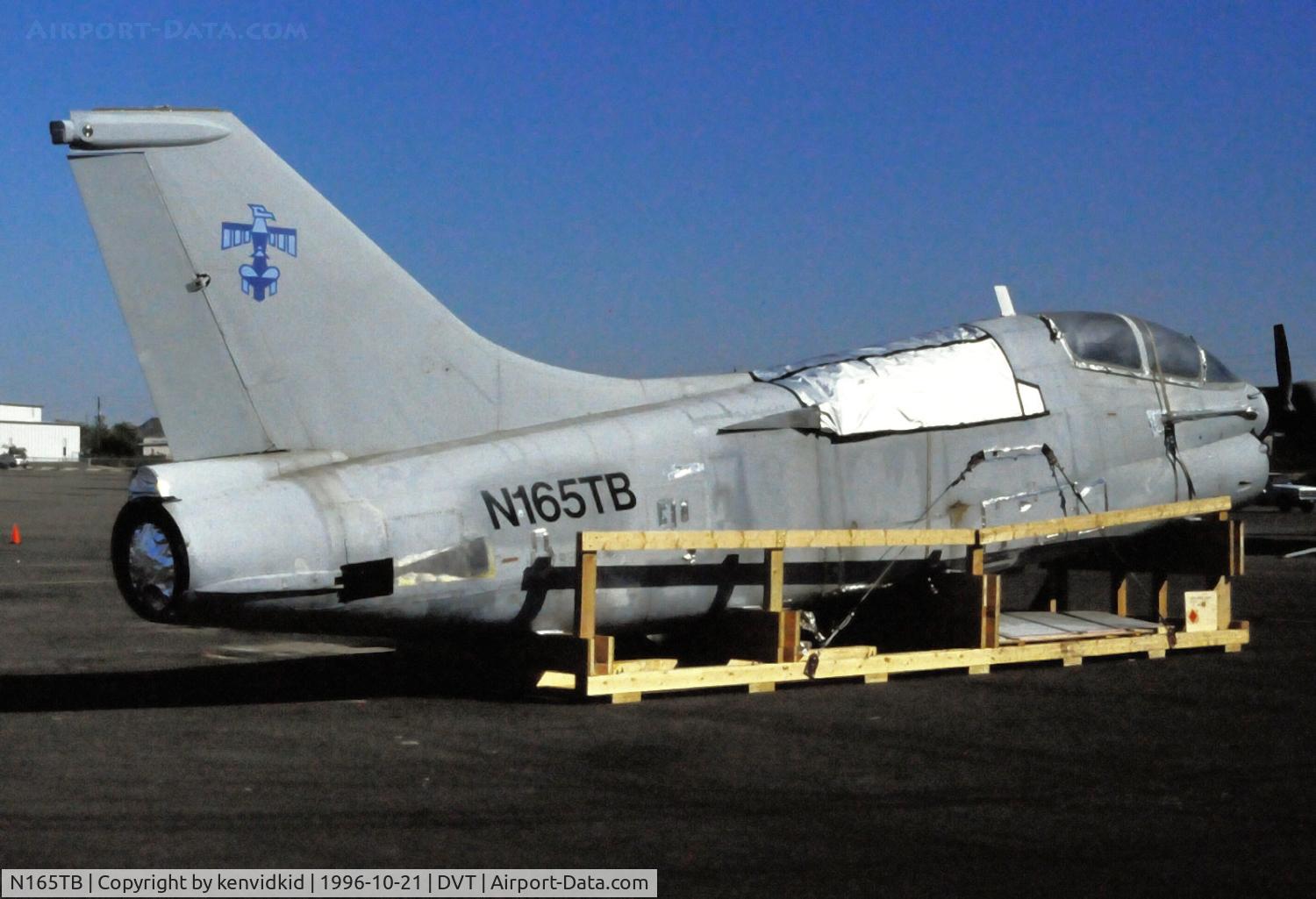 N165TB, LTV TA-7C Corsair II C/N C-005, Copied from slide.