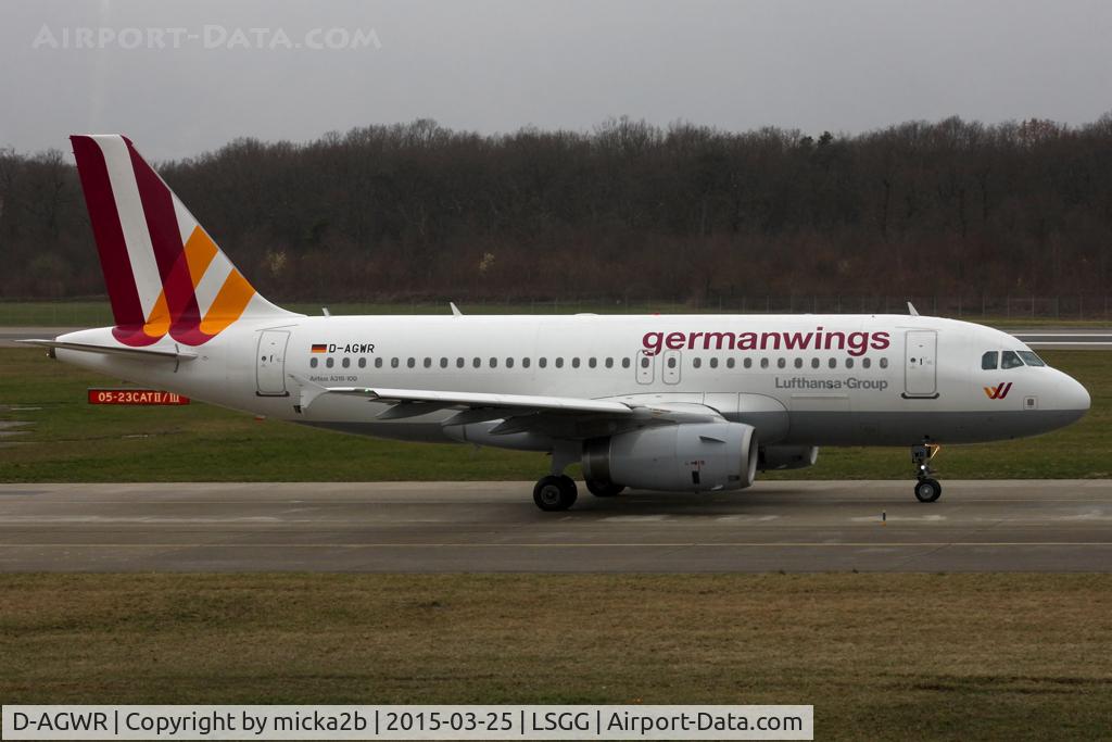 D-AGWR, 2010 Airbus A319-132 C/N 4285, Taxiing