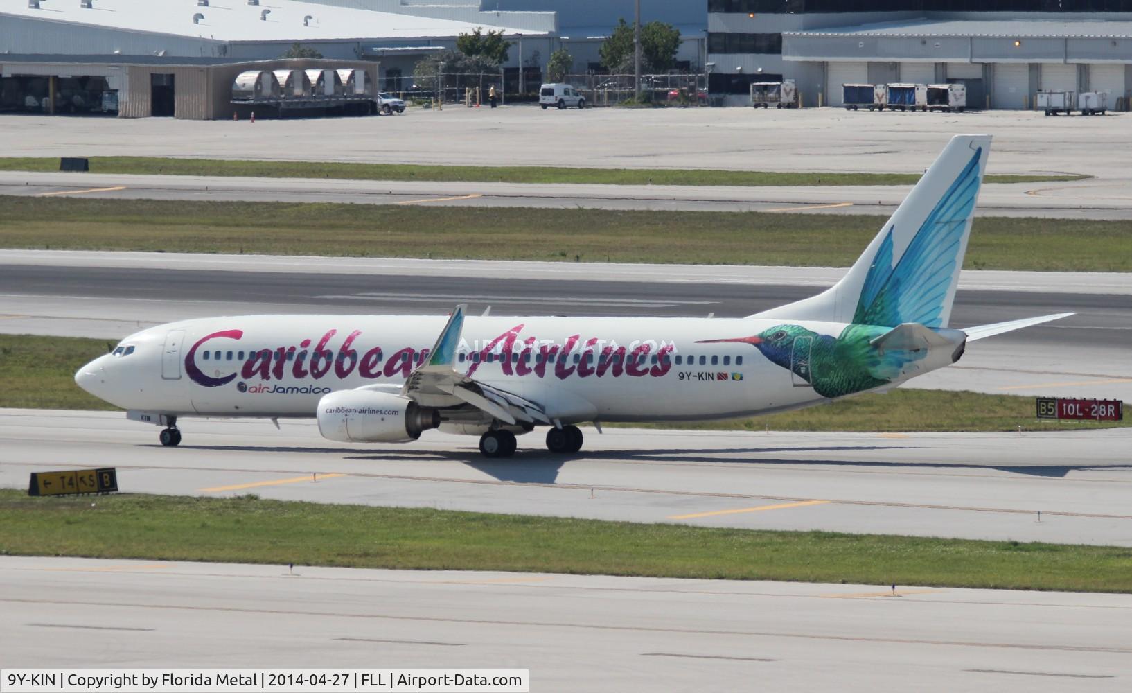 9Y-KIN, 2000 Boeing 737-8Q8 C/N 28234, Caribbean 737-800