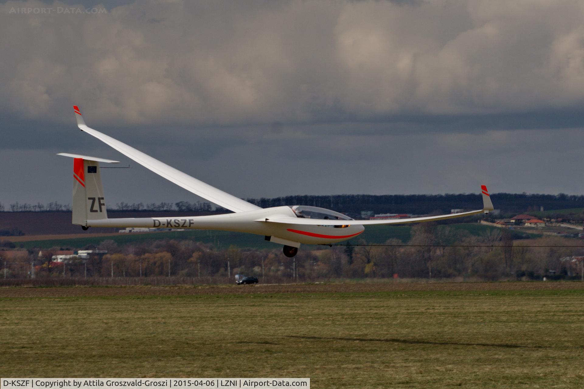 D-KSZF, 2003 Lange E-1 Antares 20E C/N Not found D-KSZF, Nitra Janikovce Airport - PRIBINA CUP 2015 (Sven Kolb)