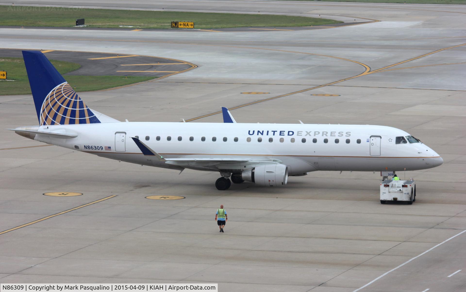N86309, 2014 Embraer 175LR (ERJ-170-200LR) C/N 17000426, ERJ 170-200LR