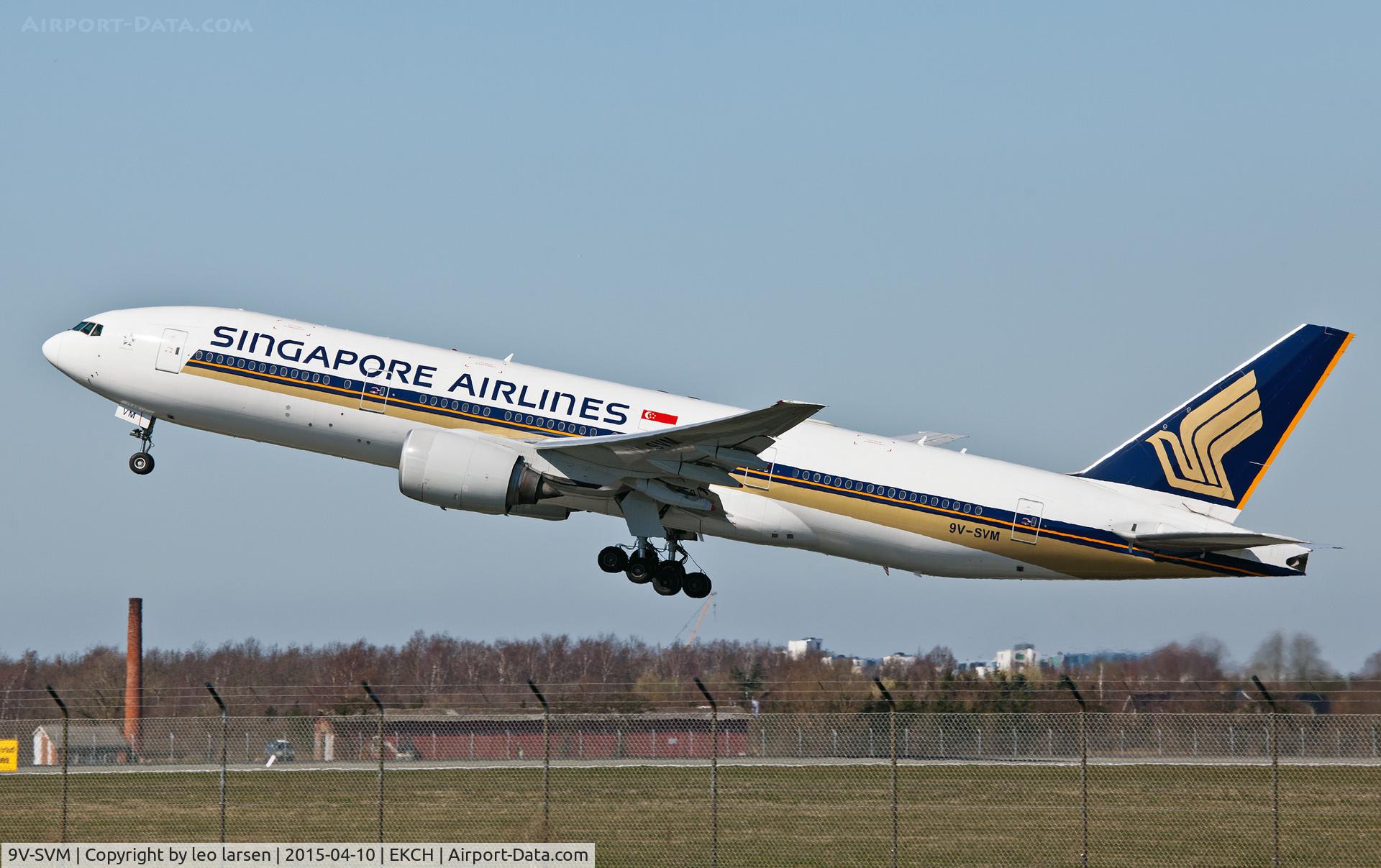 9V-SVM, 2003 Boeing 777-212/ER C/N 30874, Copenhagen Kastrup 10.4.15