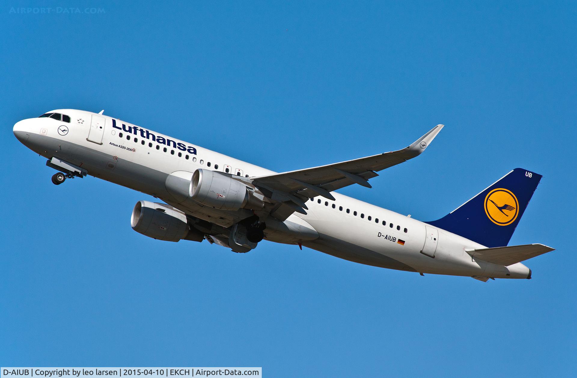 D-AIUB, 2014 Airbus A320-214 C/N 5972, Copenhagen Kastrup 10.4.15