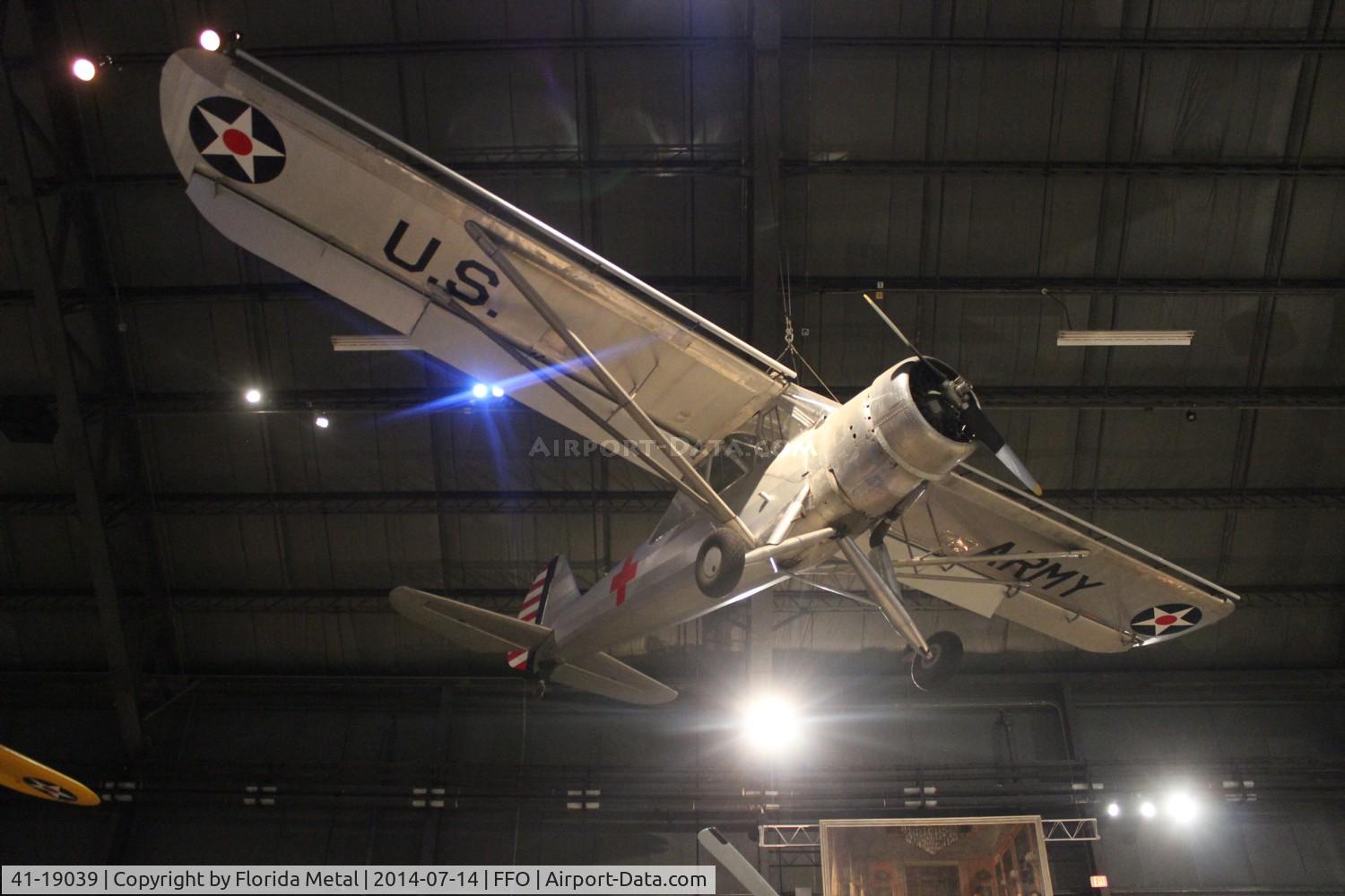 41-19039, Stinson L-1F C/N 11-2203, Stinson L-1