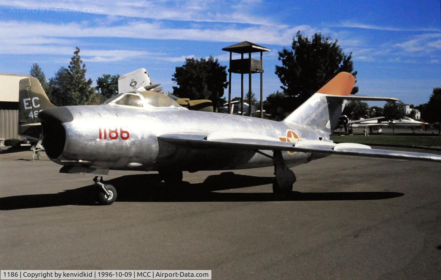 1186, Mikoyan-Gurevich MiG-17PF C/N Not found 1186, Copied from slide.
