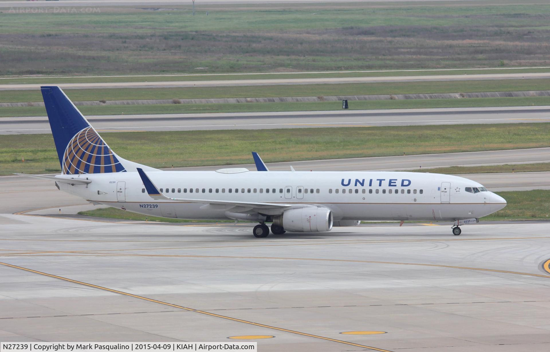 N27239, 1999 Boeing 737-824 C/N 28951, Boeing 737-800