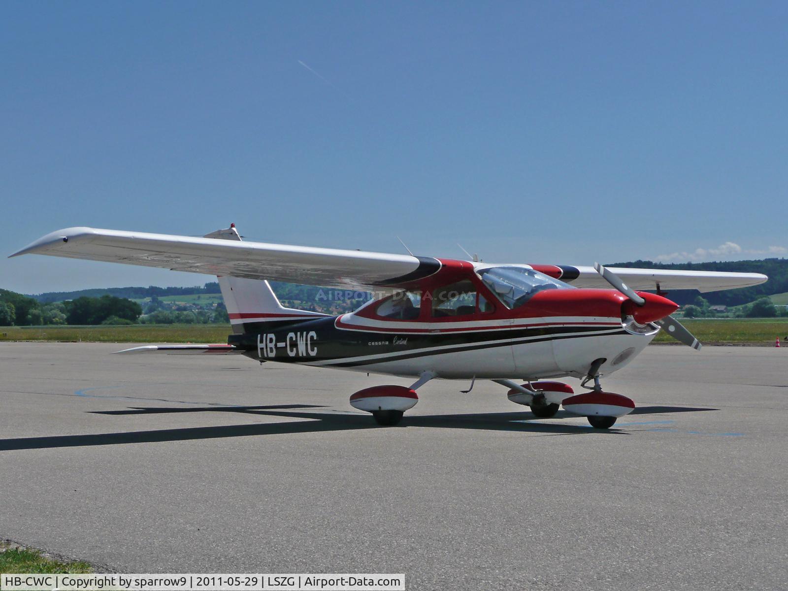 HB-CWC, 1972 Cessna 177B Cardinal C/N 17701690, waiting for passengers