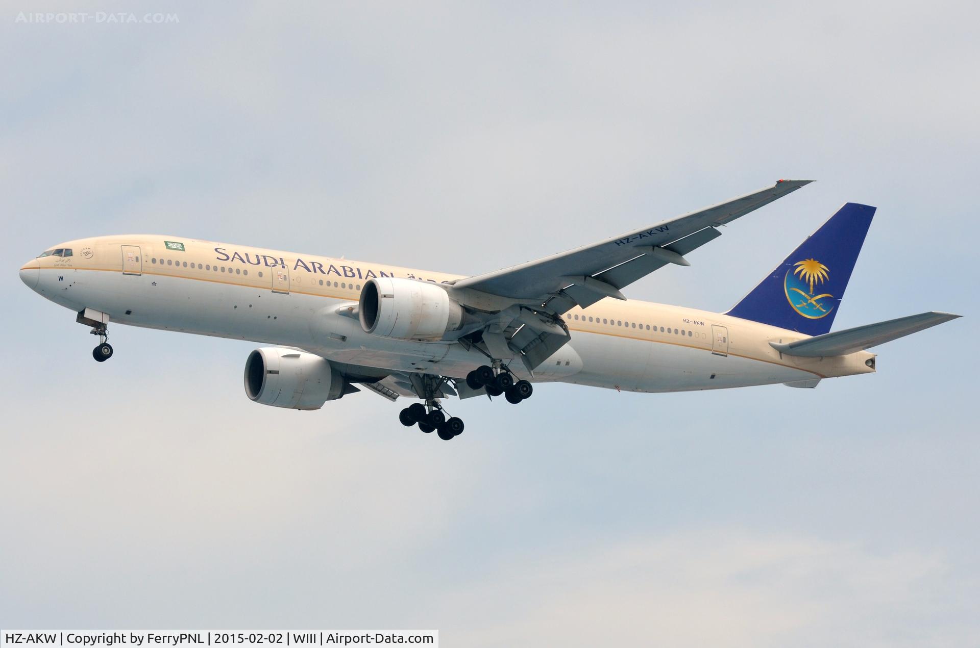 HZ-AKW, 2001 Boeing 777-268/ER C/N 28366, Saudia B772 arriving in CGK