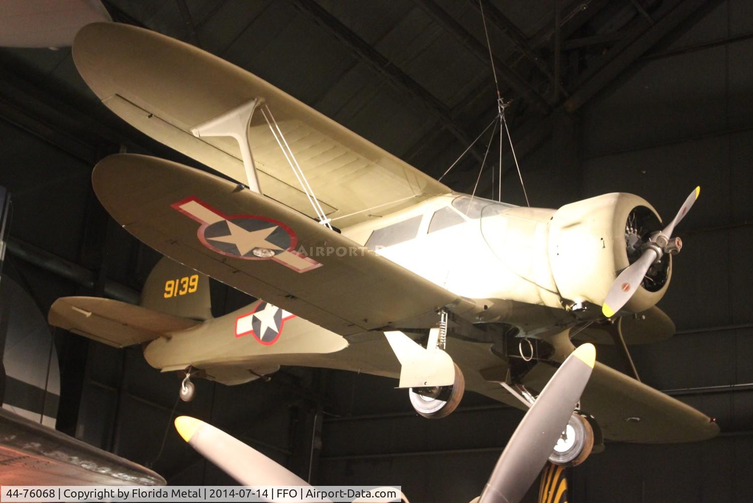 44-76068, 1944 Beech UC-43 Traveler C/N 6913, UC-43 Traveler
