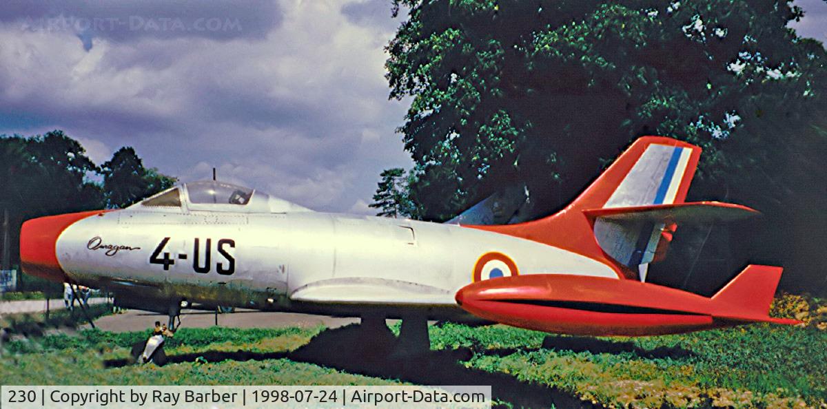 230, Dassault MD-450 Ouragan C/N 230, Dassault MD.450 Ouragan [230] (French Air Force) Savigny-les-Beaune 24/07/1998