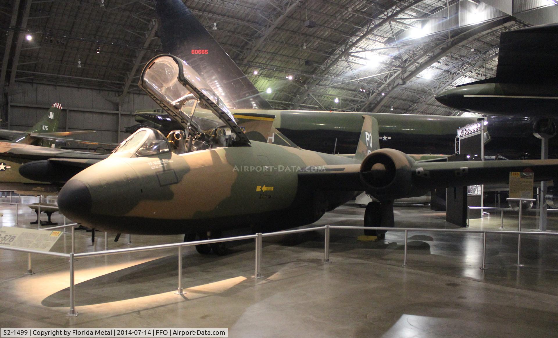 52-1499, 1952 Martin EB-57B Canberra C/N 082, EB-57