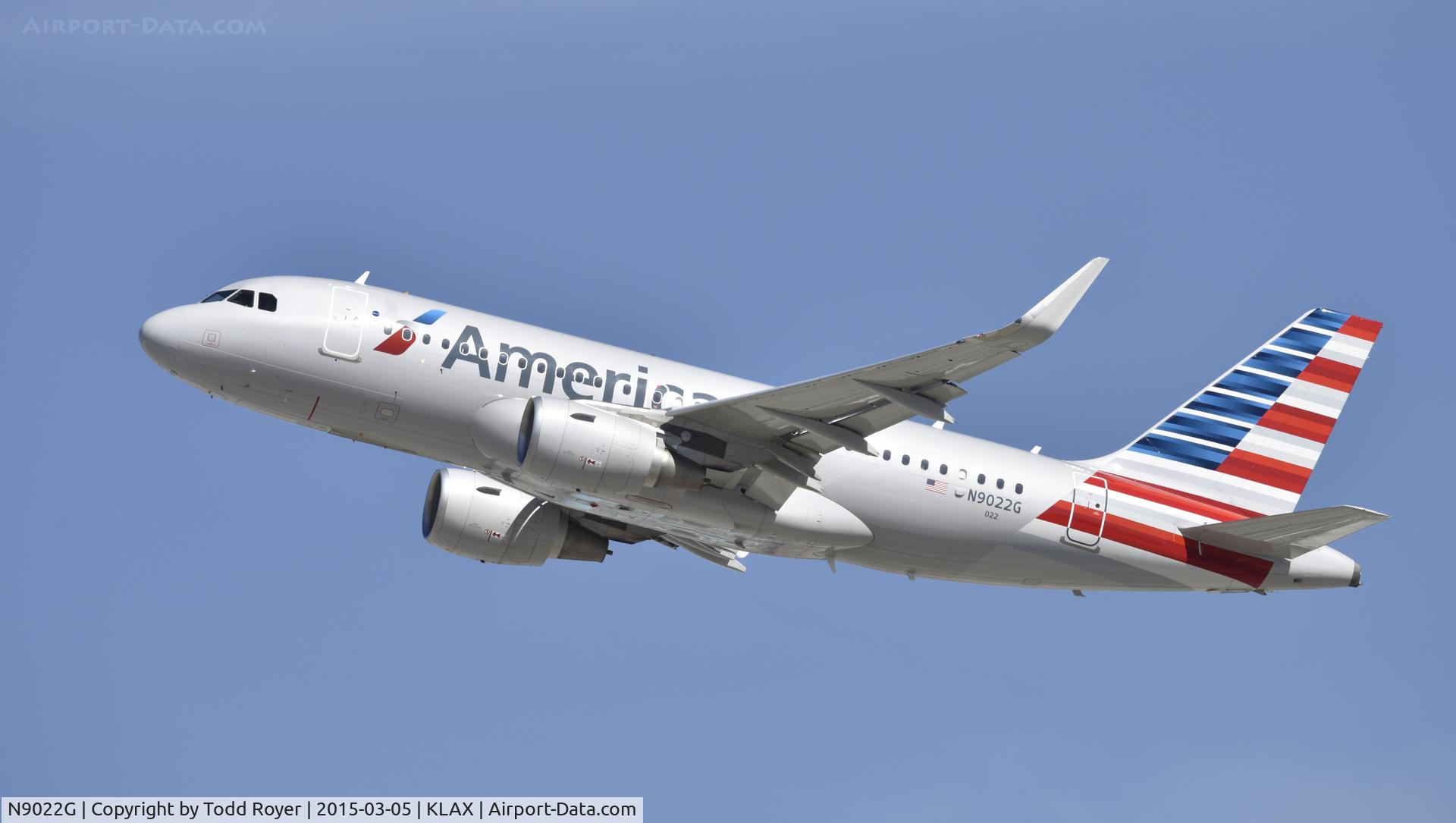 N9022G, 2014 Airbus A319-112 C/N 6310, Departing LAX on 25R