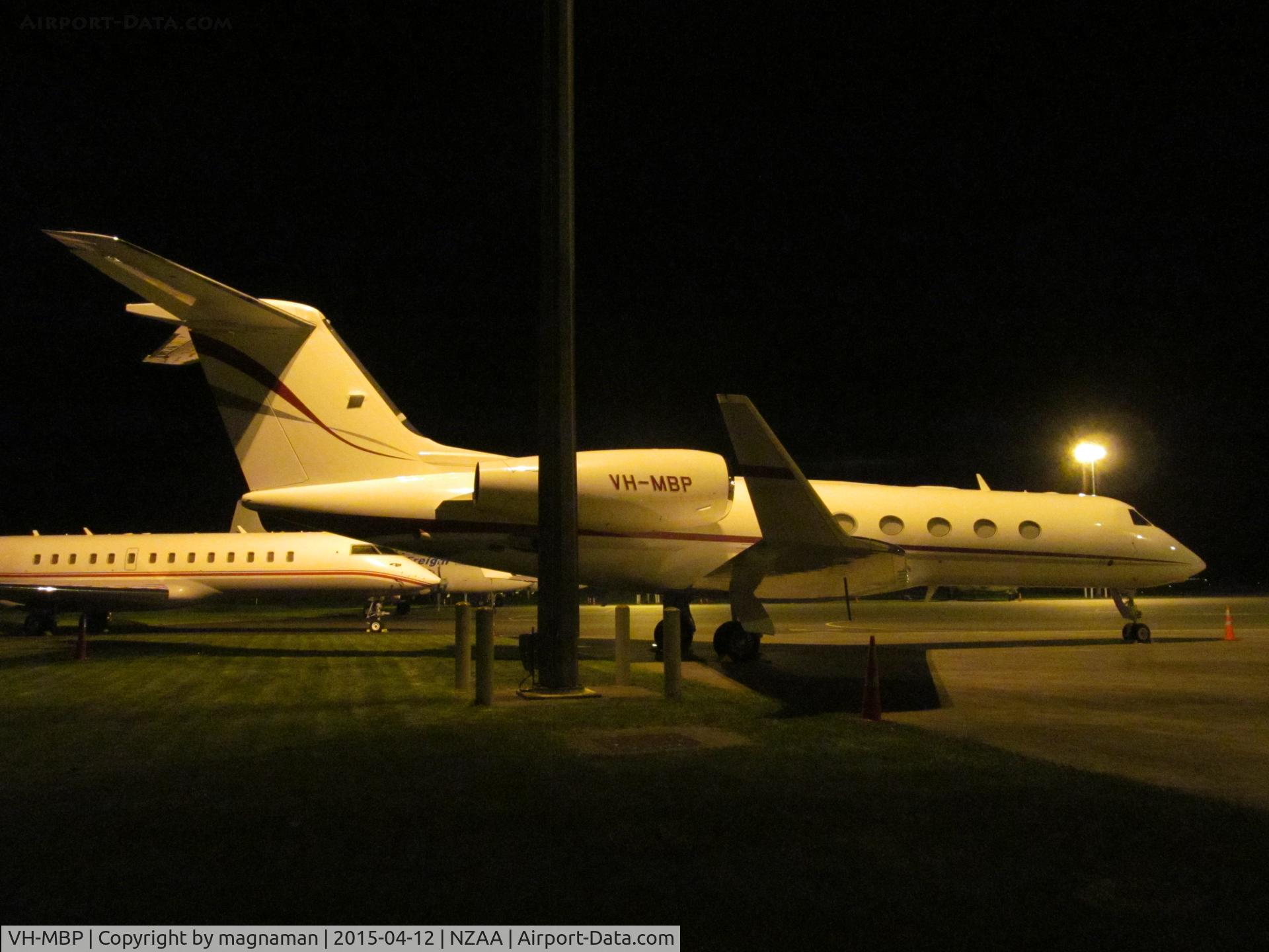 VH-MBP, 2010 Gulfstream Aerospace G8 IV-X C/N 4185, sleep over on convair apron