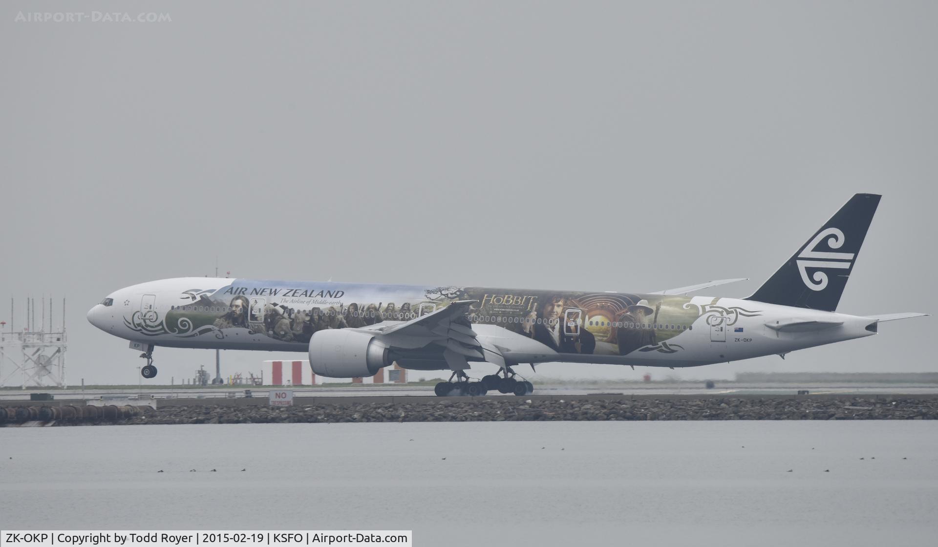 ZK-OKP, 2011 Boeing 777-306/ER C/N 39041, Landing at SFO