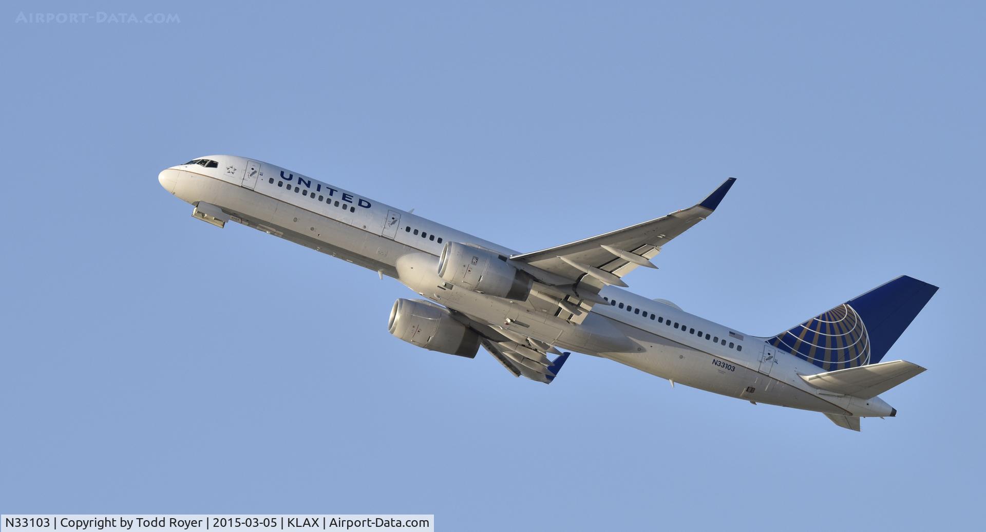 N33103, 1994 Boeing 757-224 C/N 27293, Departing LAX on 25R