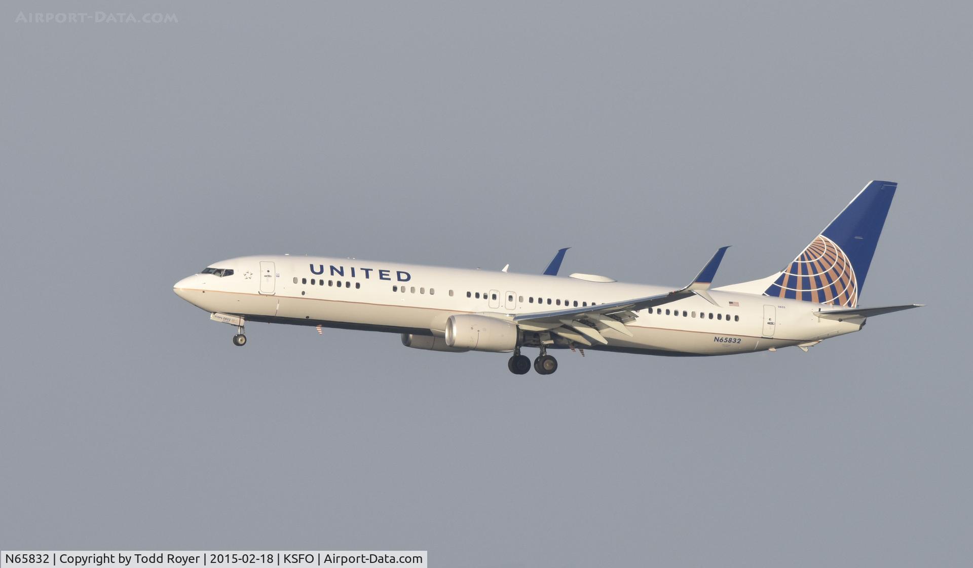 N65832, 2014 Boeing 737-924/ER C/N 44563, Landing at SFO