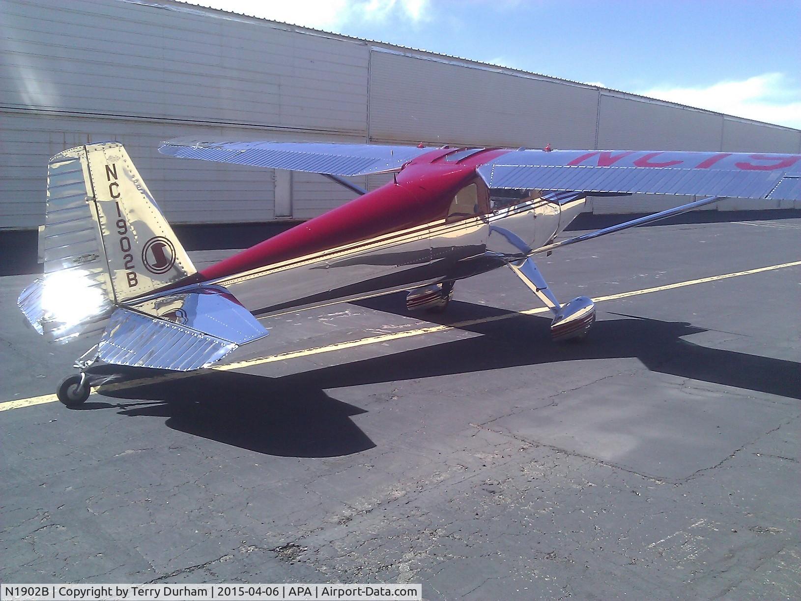 N1902B, 1948 Luscombe 8F Silvaire C/N 6329, Outside hanger