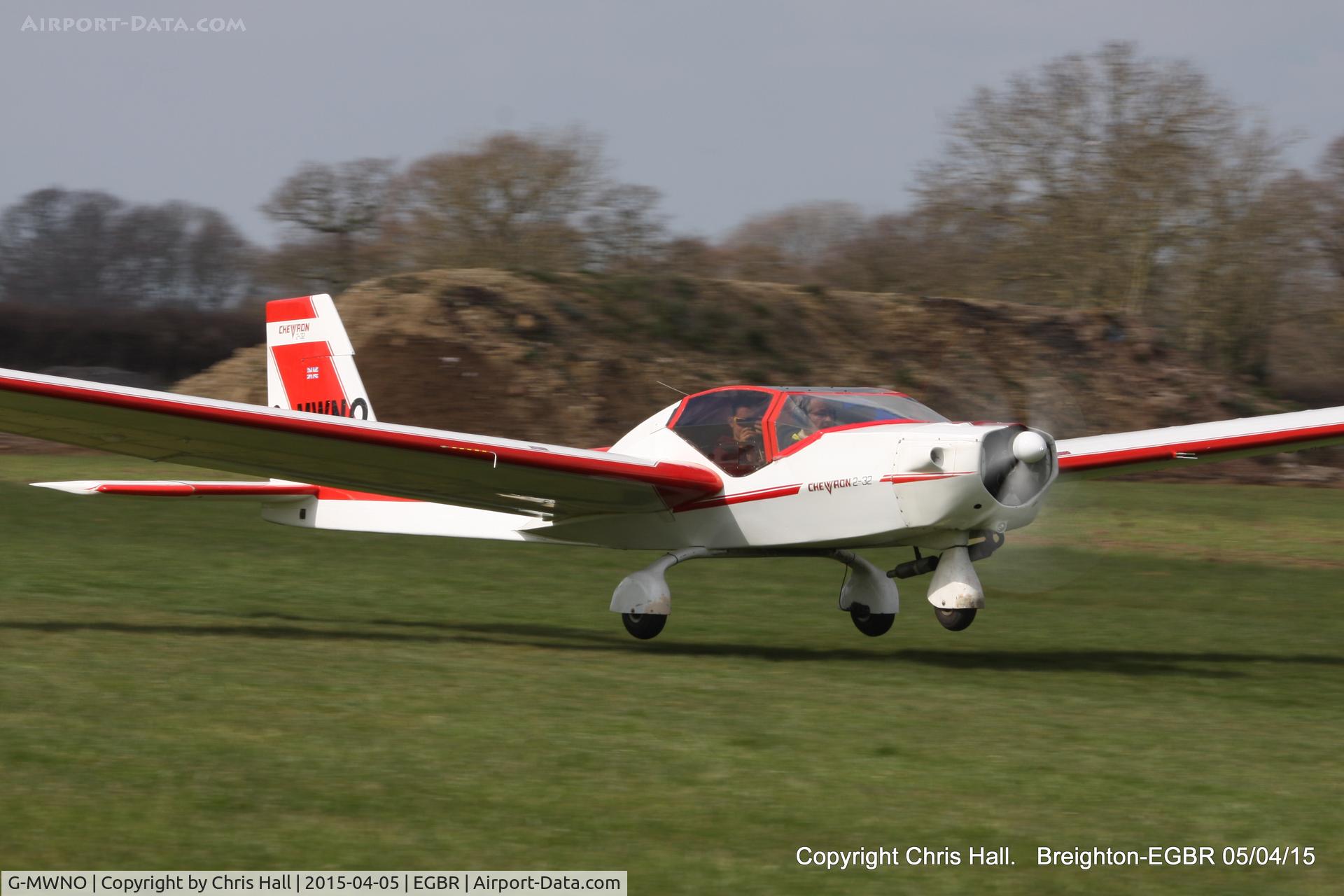 G-MWNO, 1990 AMF Chevvron 2-32C C/N 025, at the Easter Homebuilt Aircraft Fly-in