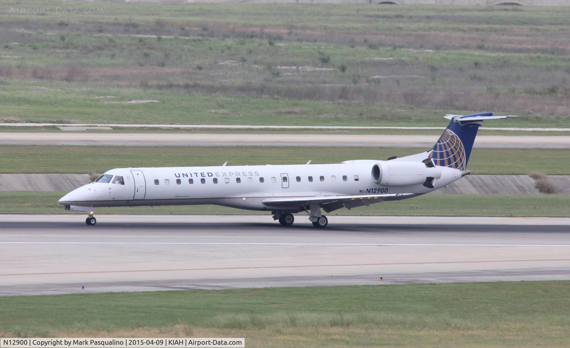 N12900, 2001 Embraer ERJ-145LR (EMB-145LR) C/N 145511, EMB-145LR