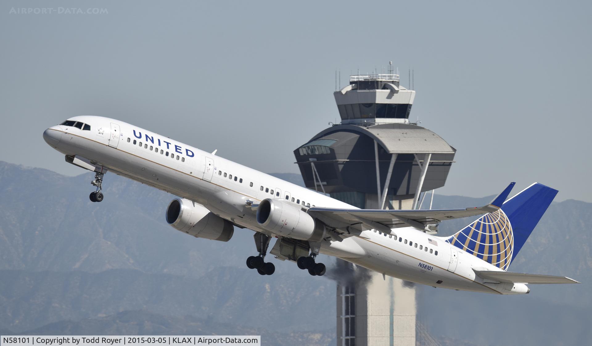 N58101, 1994 Boeing 757-224 C/N 27291, Departing LAX on 25R