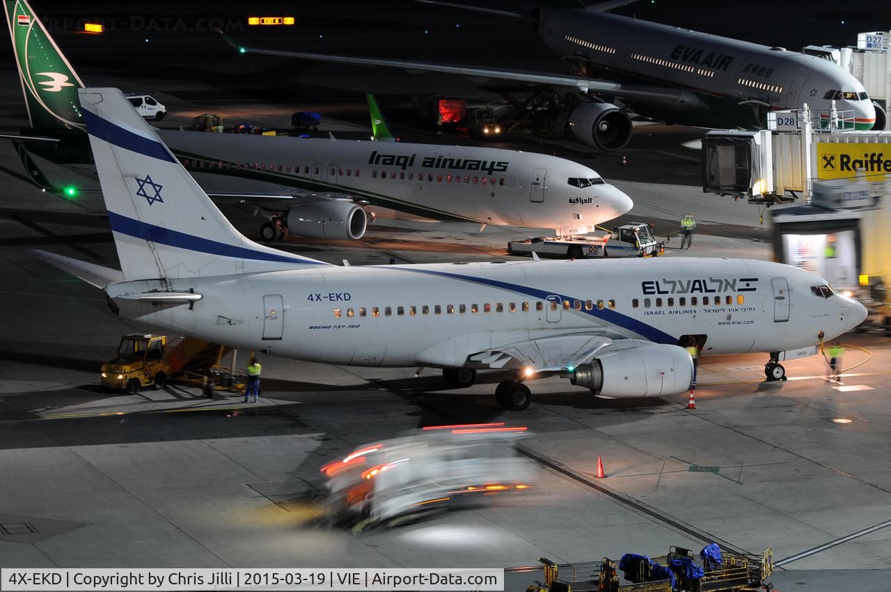 4X-EKD, 1999 Boeing 737-758 C/N 29960, El Al