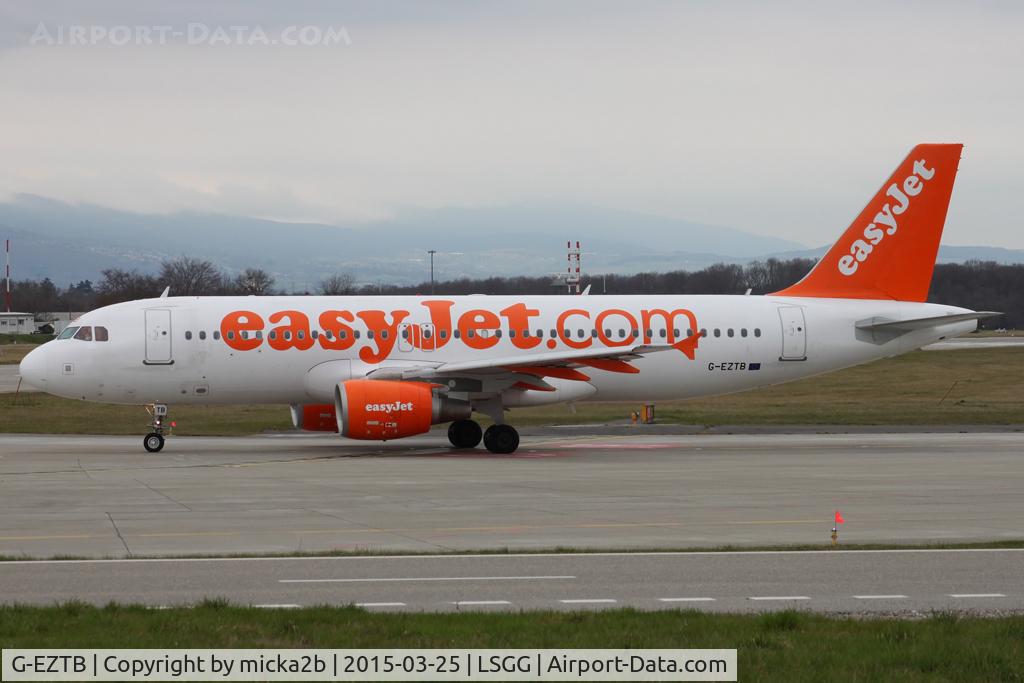 G-EZTB, 2009 Airbus A320-214 C/N 3843, Taxiing