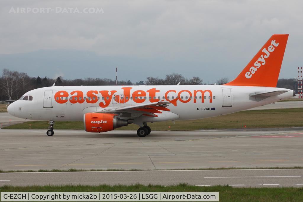 G-EZGH, 2011 Airbus A319-111 C/N 4667, Taxiing